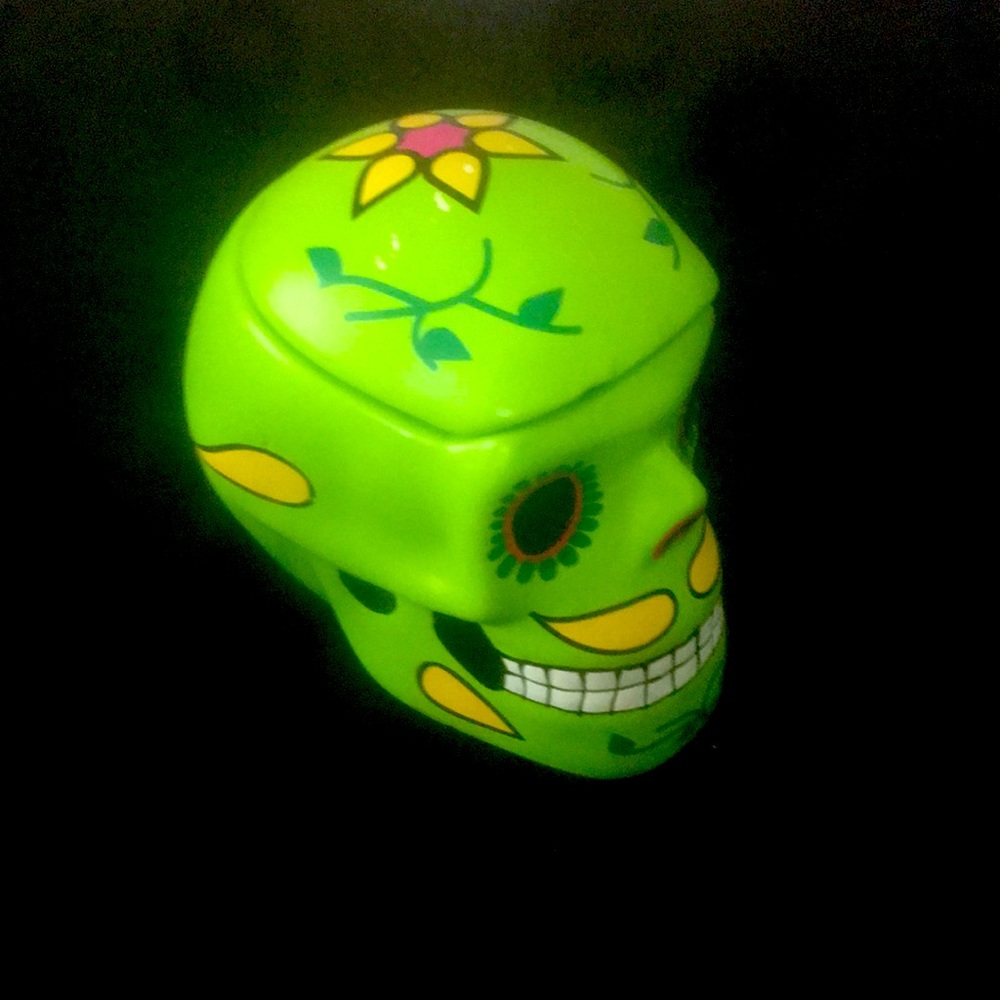 Mexican Hand Painted  Green Day of the Dead 3D SUGAR Skull /Trinket Box - Picture 3 of 10